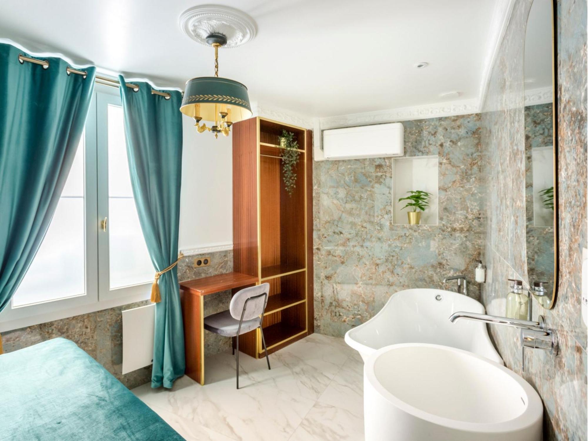 Merveil - Luxury - Marais - Antoine I Paris